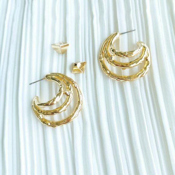 Alexis Bittar Brut Crystal Gold Thorn Orbit Hoop Earrings - Picture 4 of 4